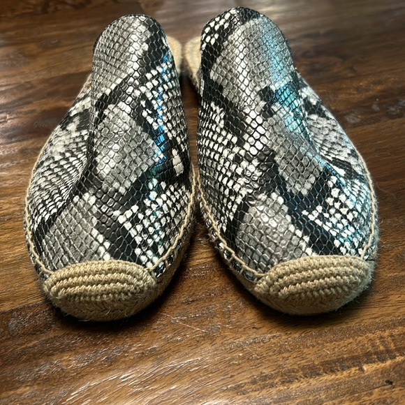 Espadrille mule. - Picture 3 of 4